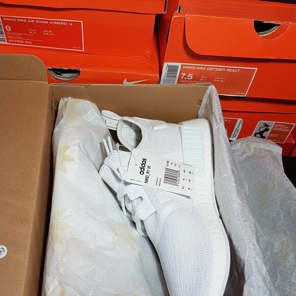 ADIDAS NMD-R1 WOMEN'S US SIZE 10 BRAND NEW IN BOX - Picture 8 of 9